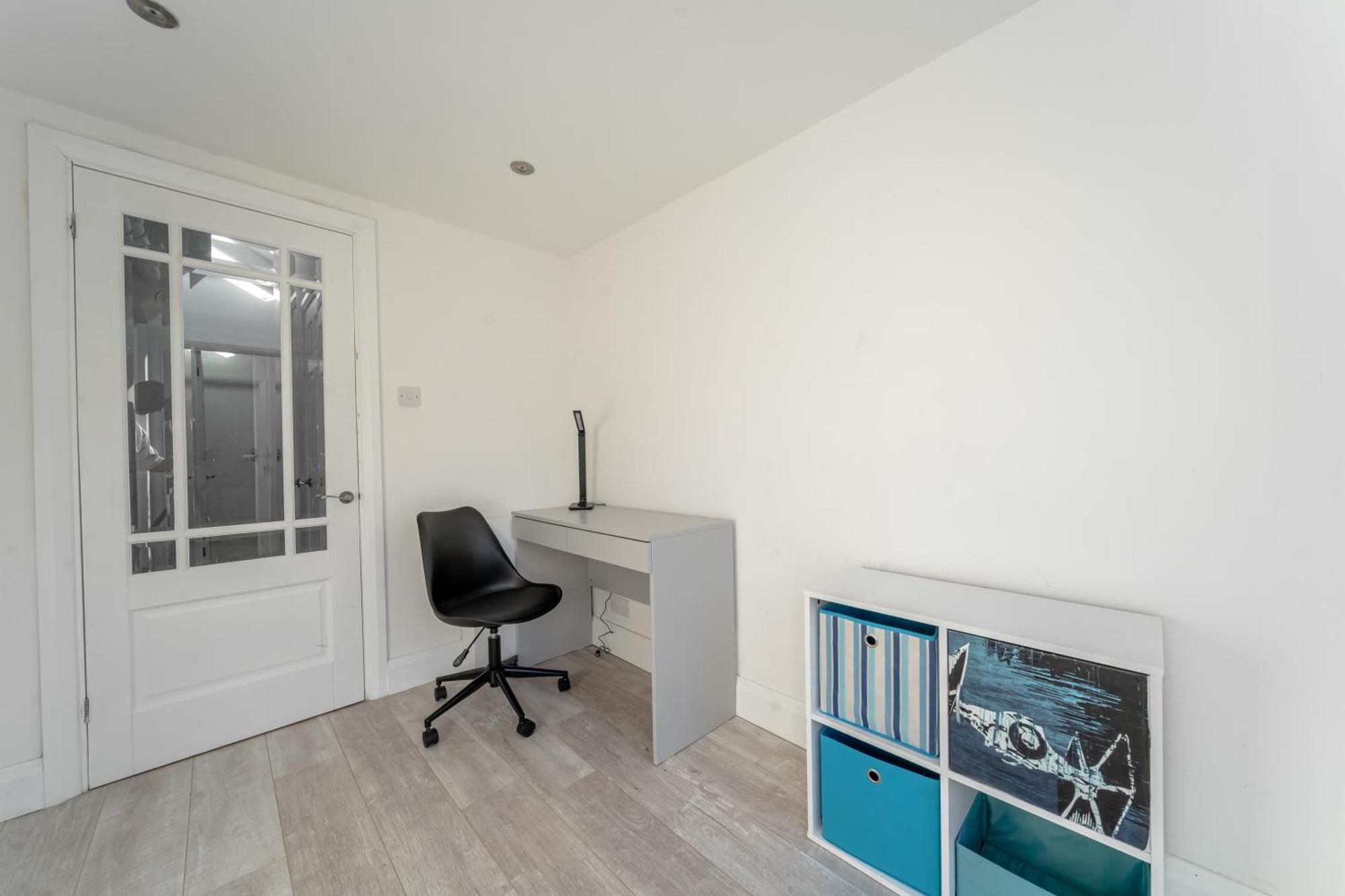 London & Forest Loughton  Exterior photo
